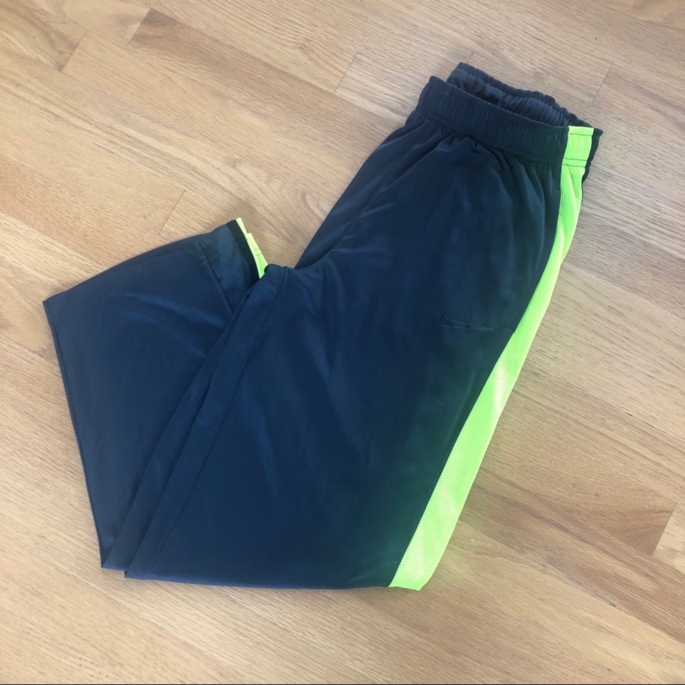 Nike Dri-Fit Sweatpants Boys Large